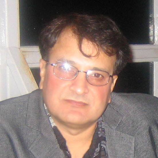 کۆتایهێنان بە دەسەڵاتی بنەماڵە، پێشمەرجی کۆتایهێنانە بەم کابوسستانە!…………..رێبوار ئەحمەد